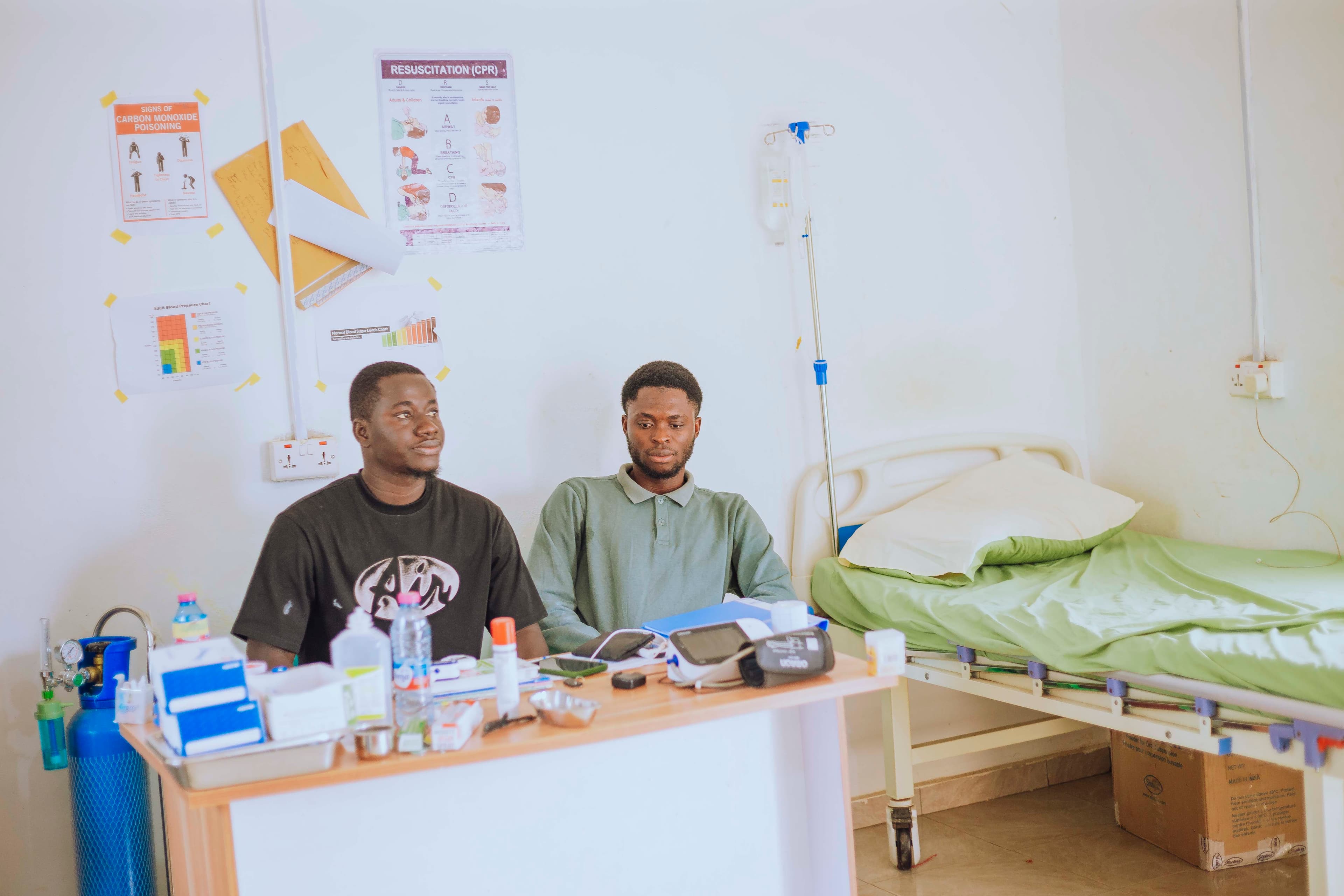Clinic staff at the Smart Micky first-aid station