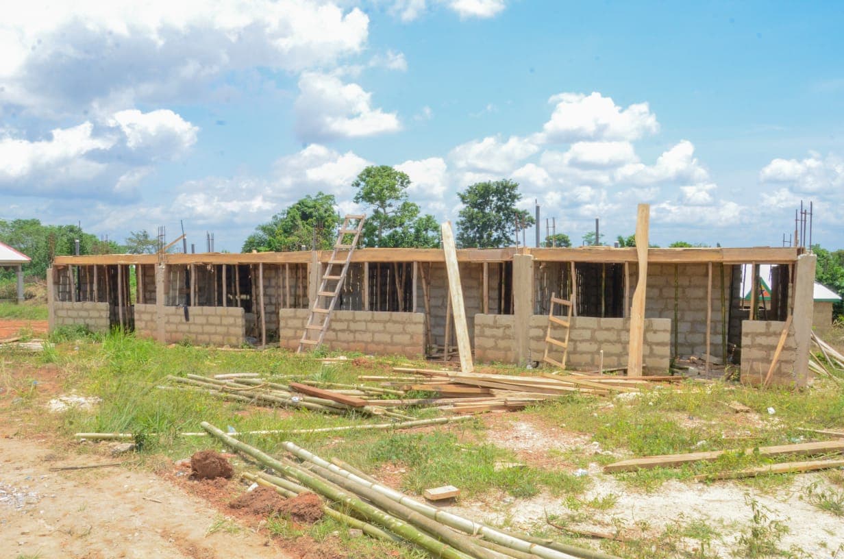 Building of police bungalow for the local police station at Akatekyieso